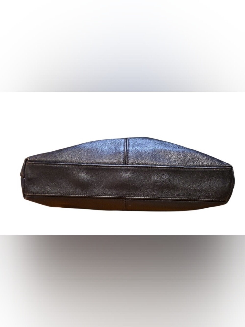 Stone Mountain Genuine Leather Black Purse - Picture 3 of 7